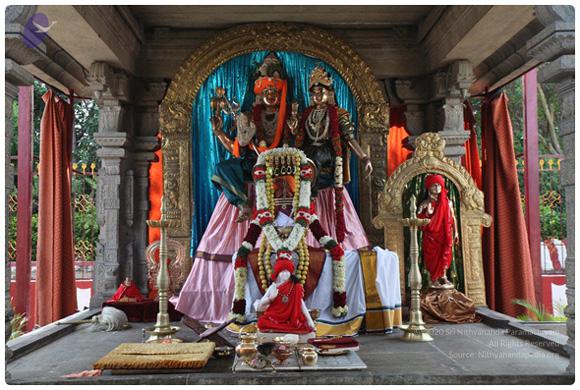 20110828_Photo_1008_2011-08aug-28-nithyananda-photo-01_CMP_WM