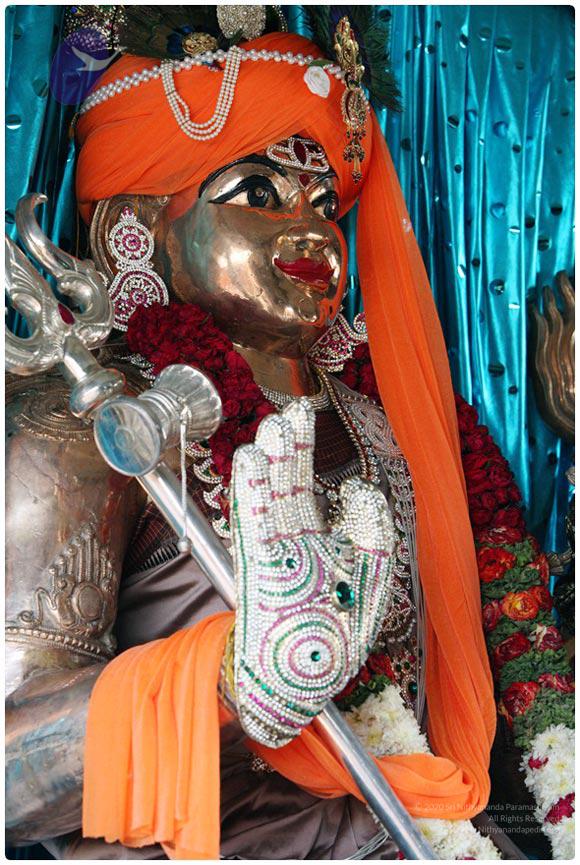 20110828_Photo_1012_2011-08aug-28-nithyananda-photo-03_CMP_WM