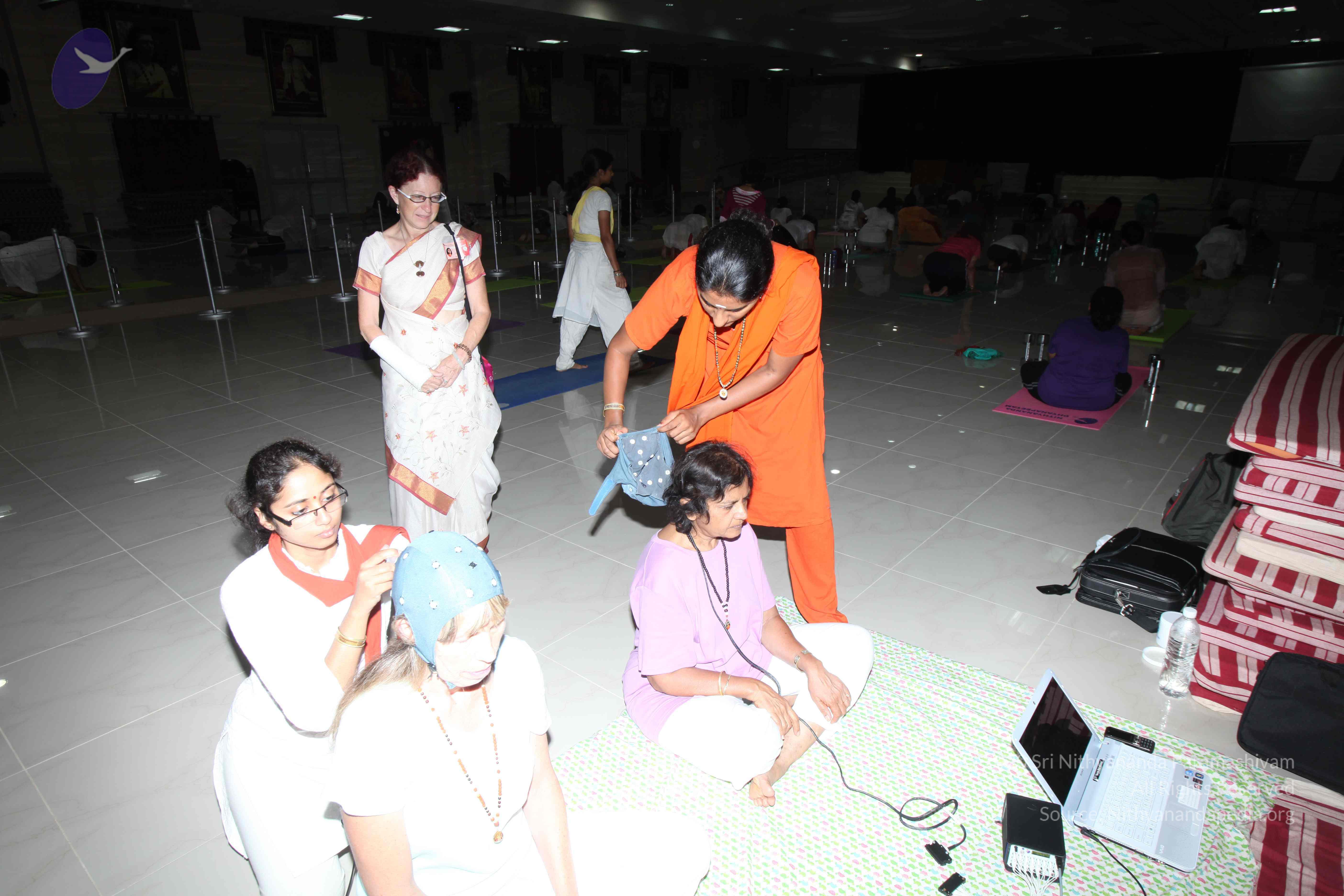 20110828_Photo_1014_IMG_0075_CMP_WM