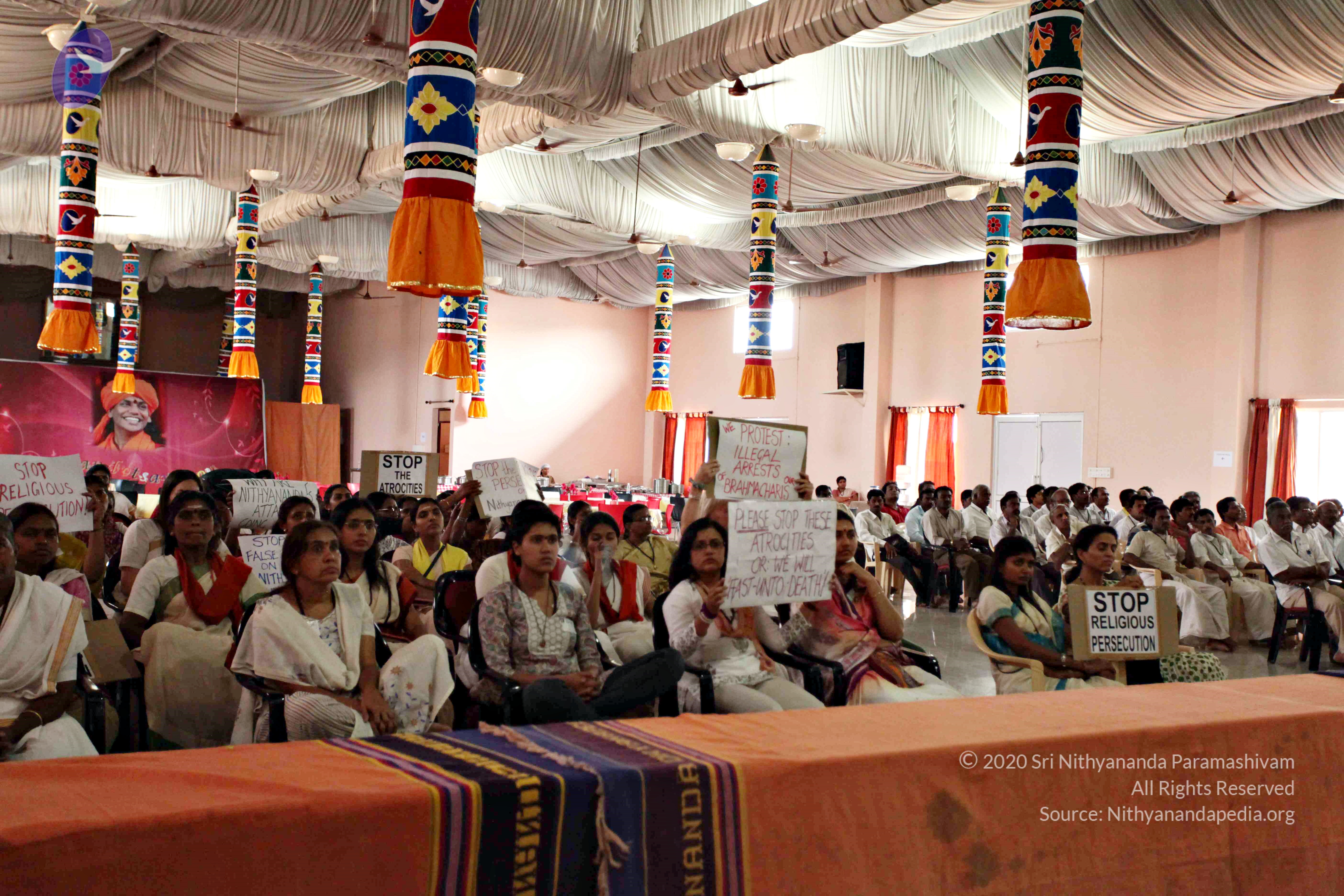 20110225_Photo_1049_IMG_1677_CMP_WM