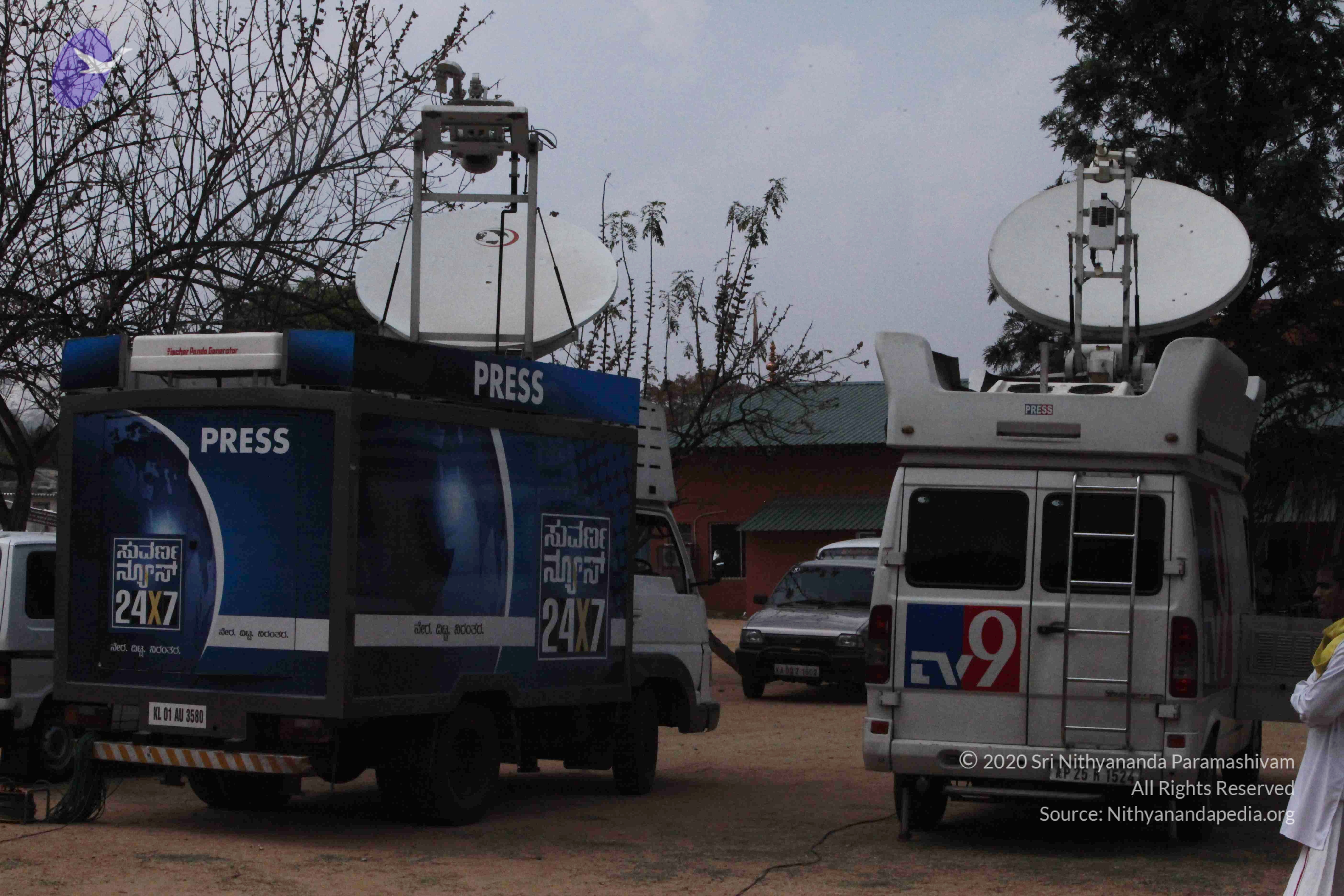 20110225_Photo_1063_IMG_1645_CMP_WM