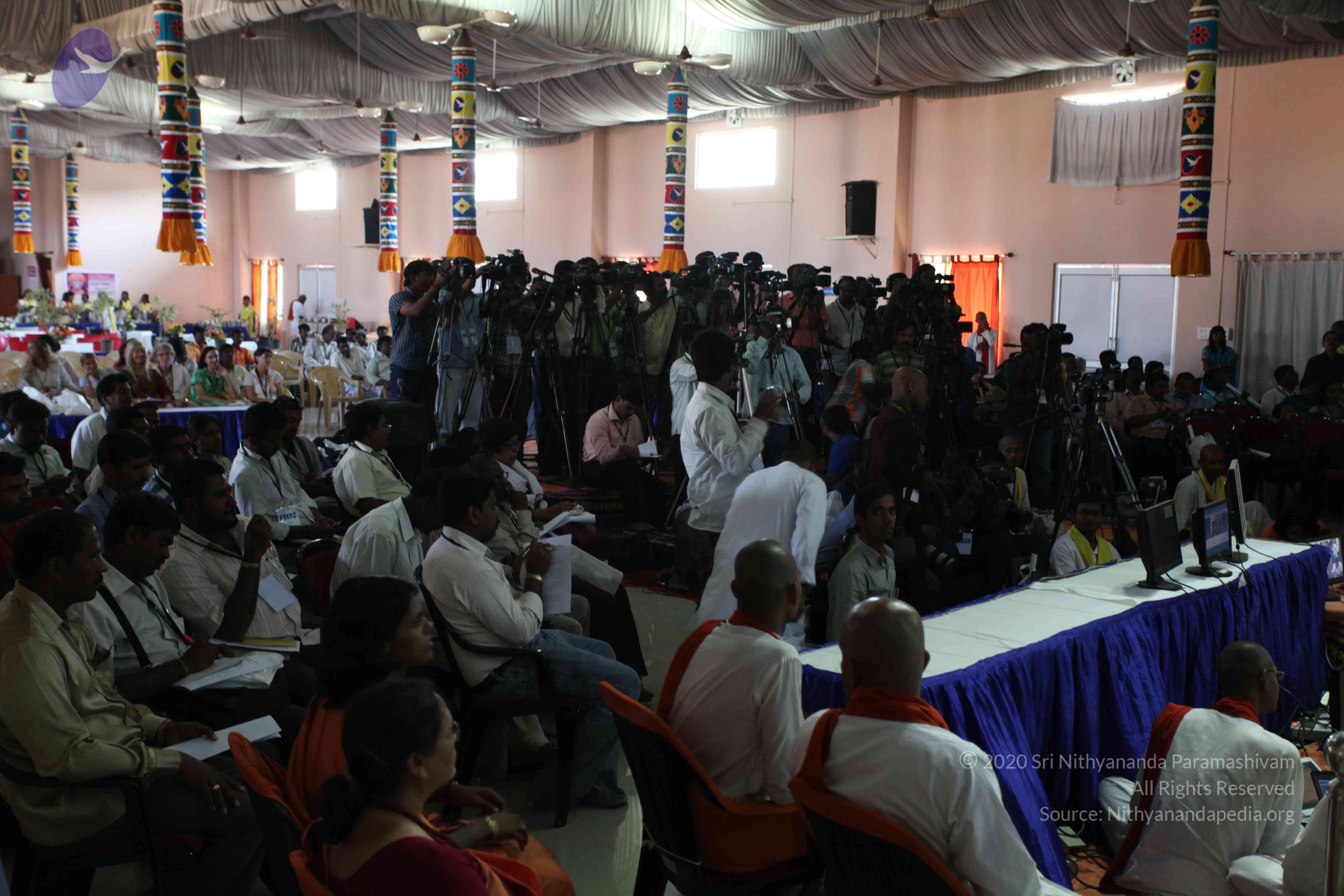 20110201_Photo_1041_IMG_2790_CMP_WM