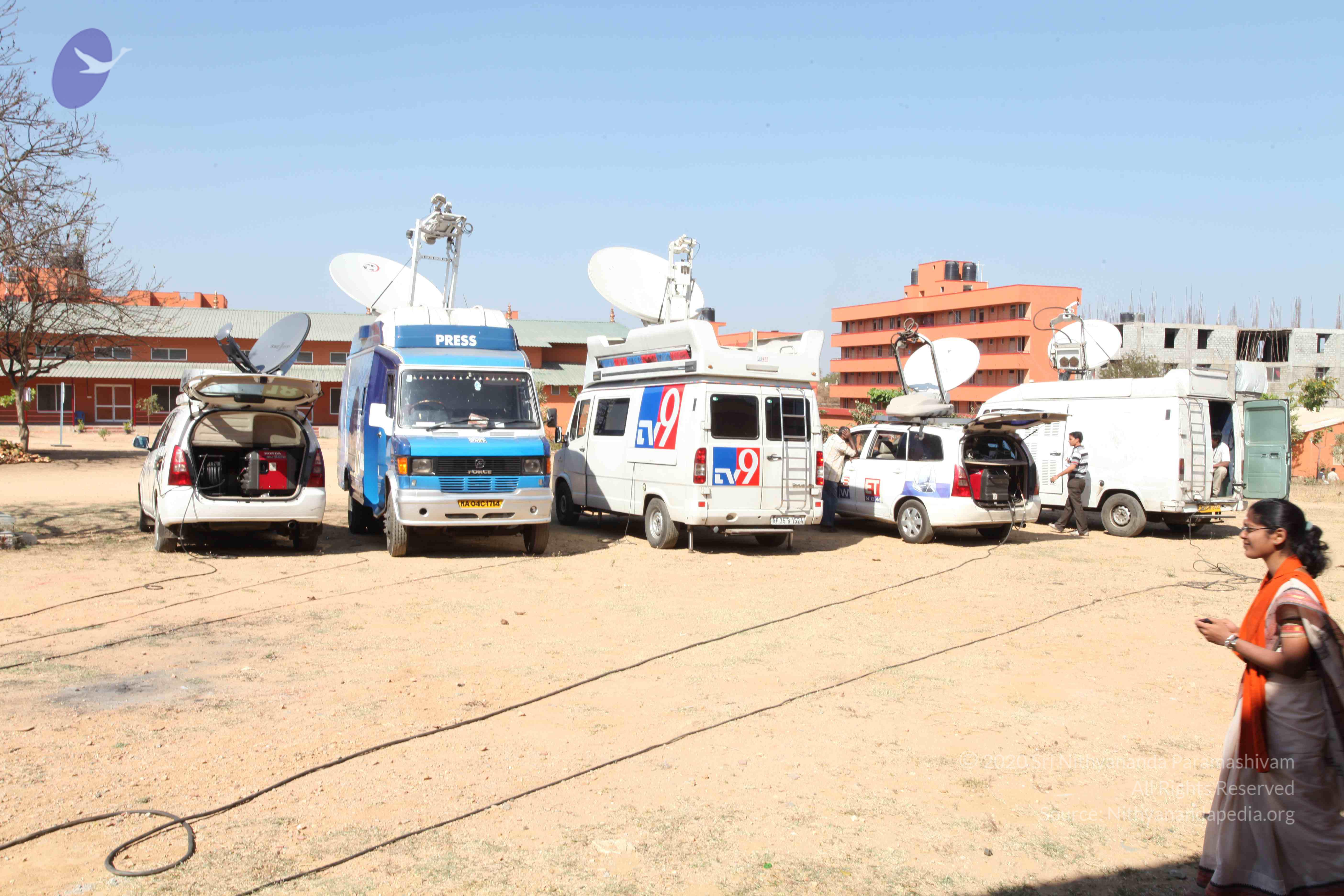 20110201_Photo_1048_IMG_2833_CMP_WM