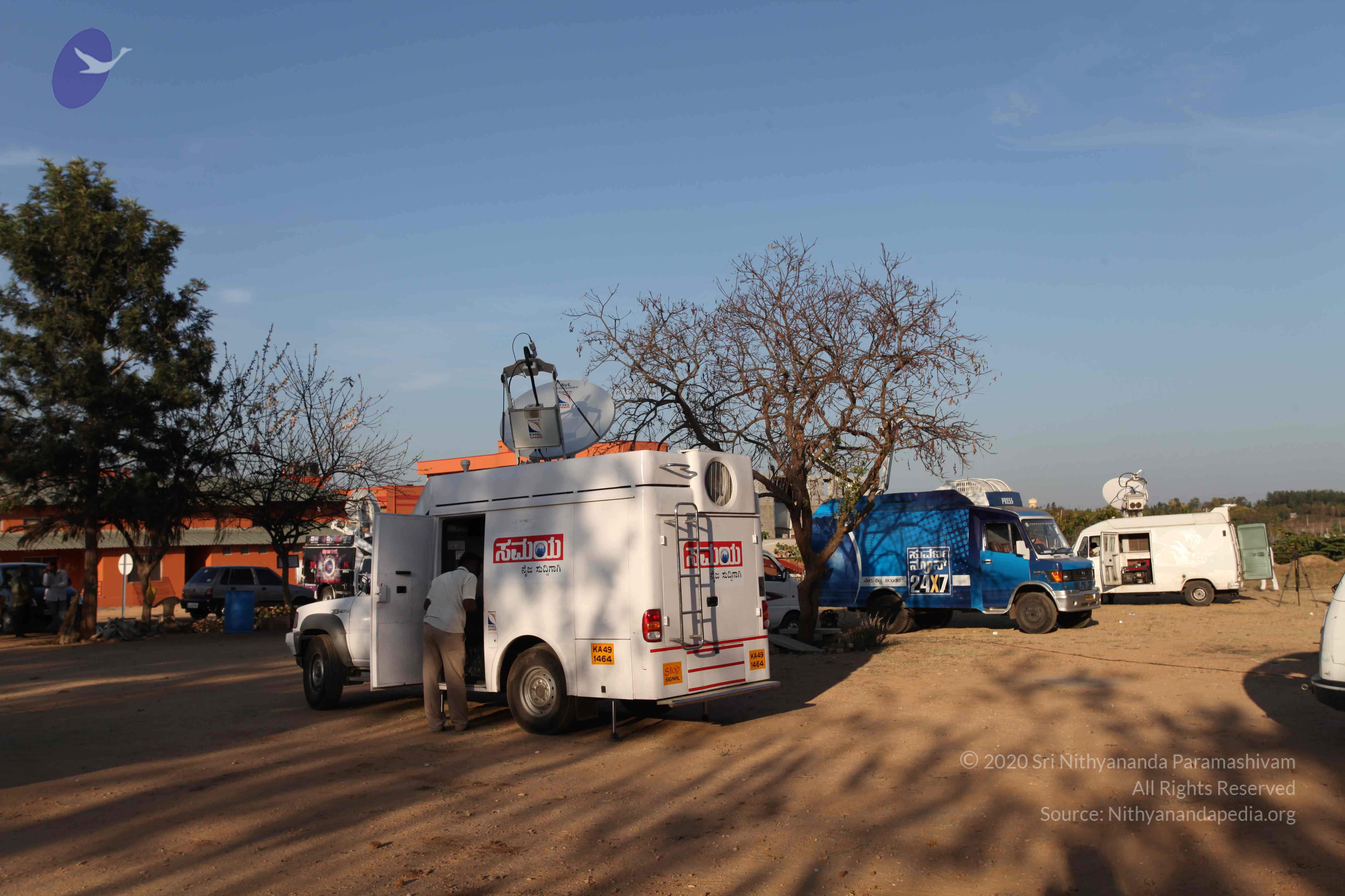 20110201_Photo_1059_IMG_2977_CMP_WM