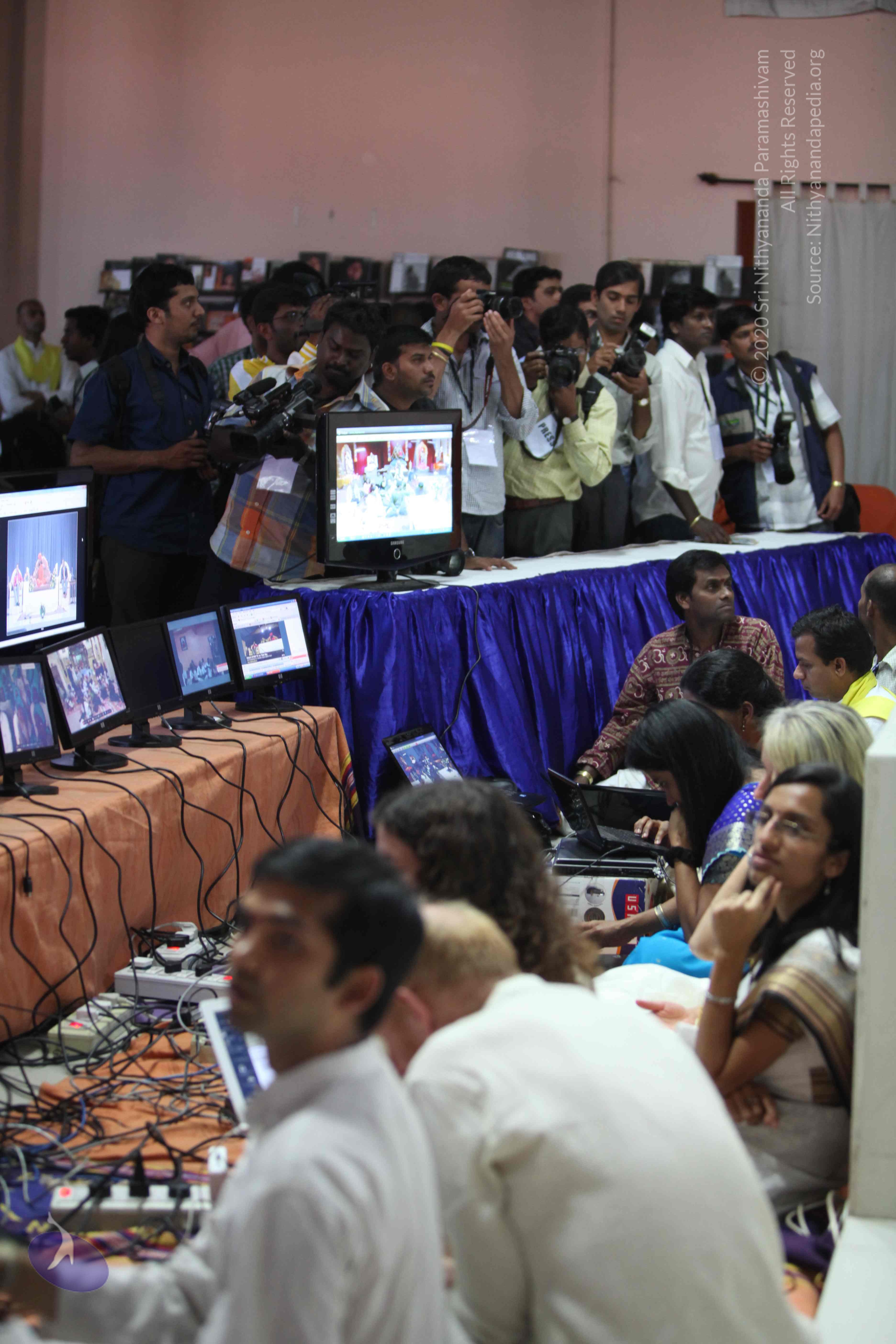 20110201_Photo_1095_IMG_2930_CMP_WM