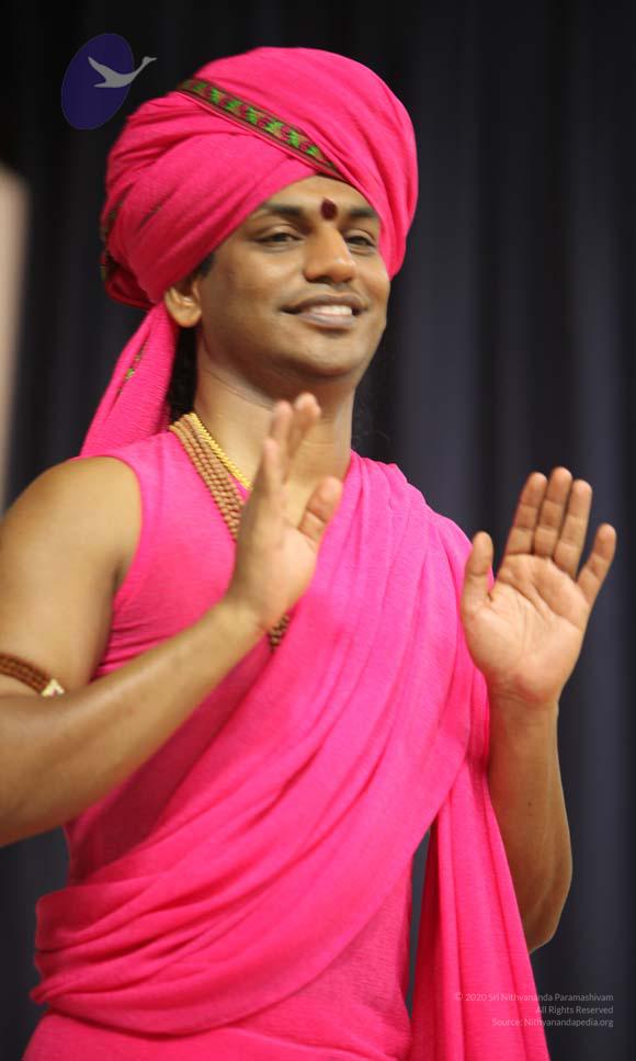 28-nithyananda-morning-pratyaksha-pada-puja_CMP_WM