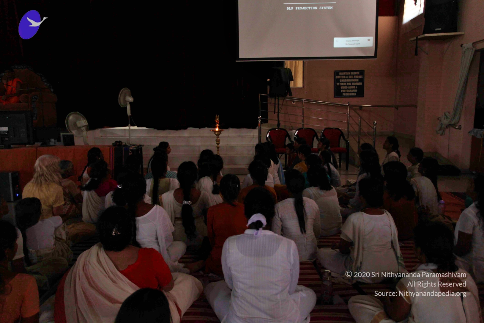 20110227_Photo_1046_IMG_9561_CMP_WM