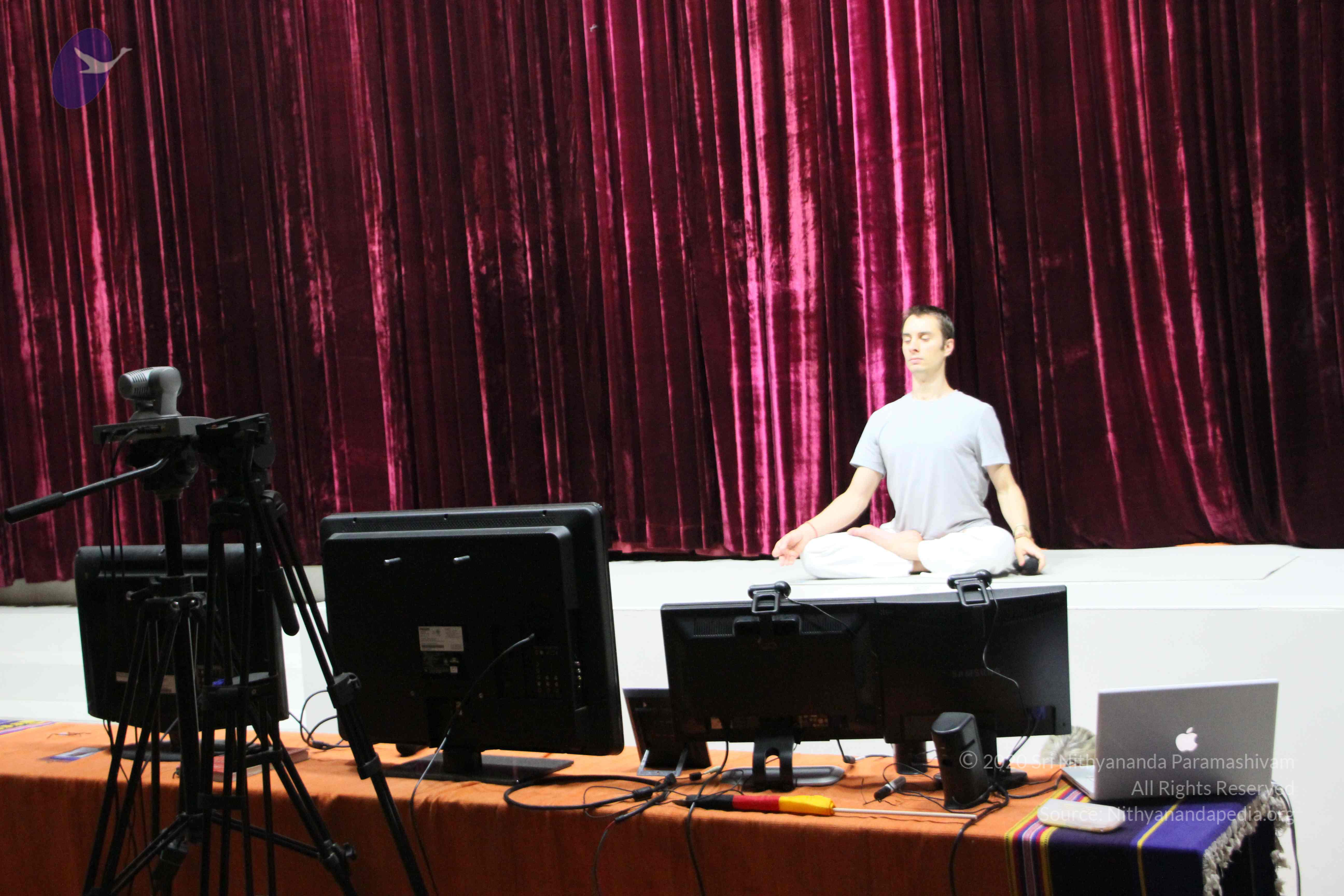 20110122_Photo_1030_IMG_1406_CMP_WM