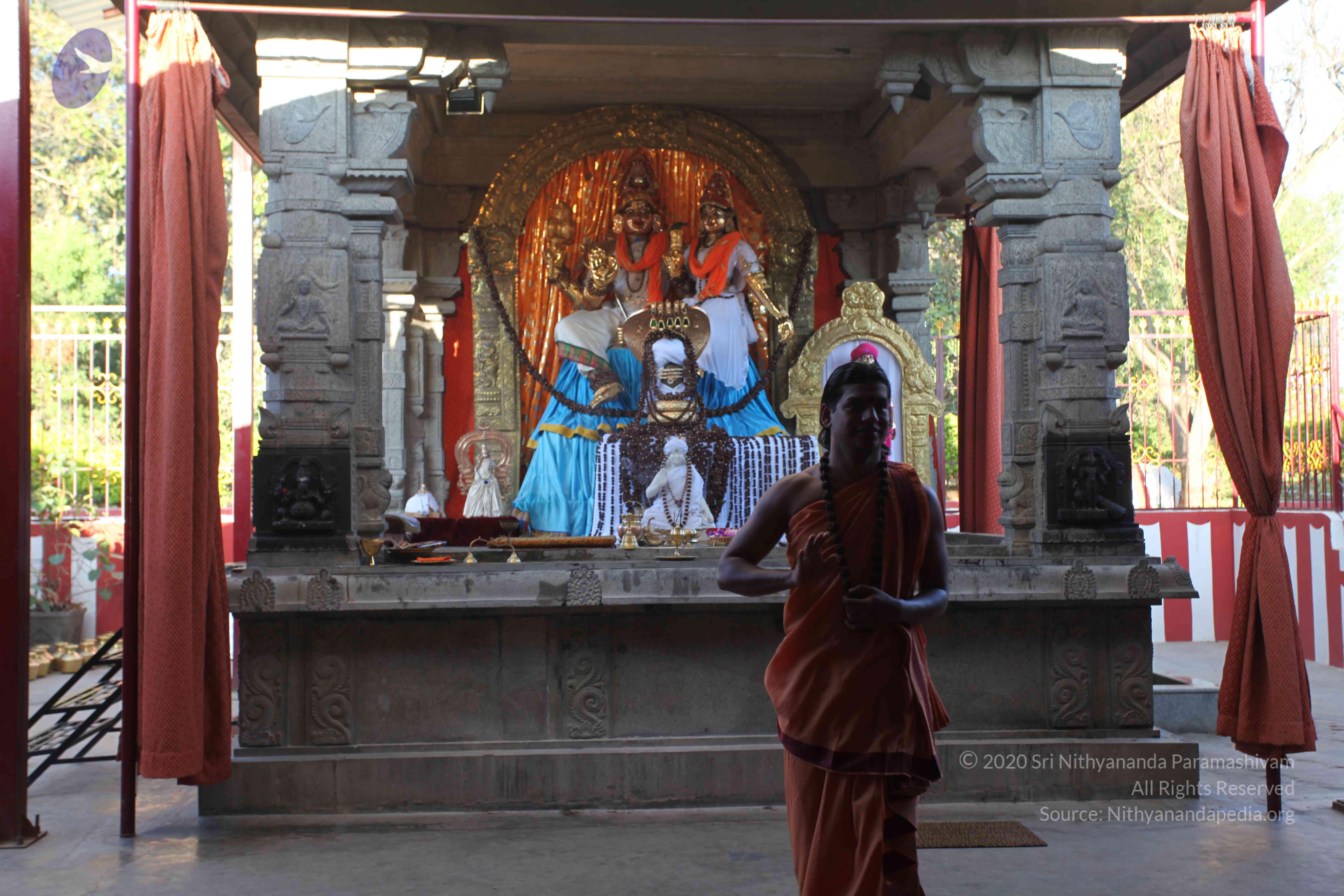 20110305_Photo_1043_IMG_7195_CMP_WM