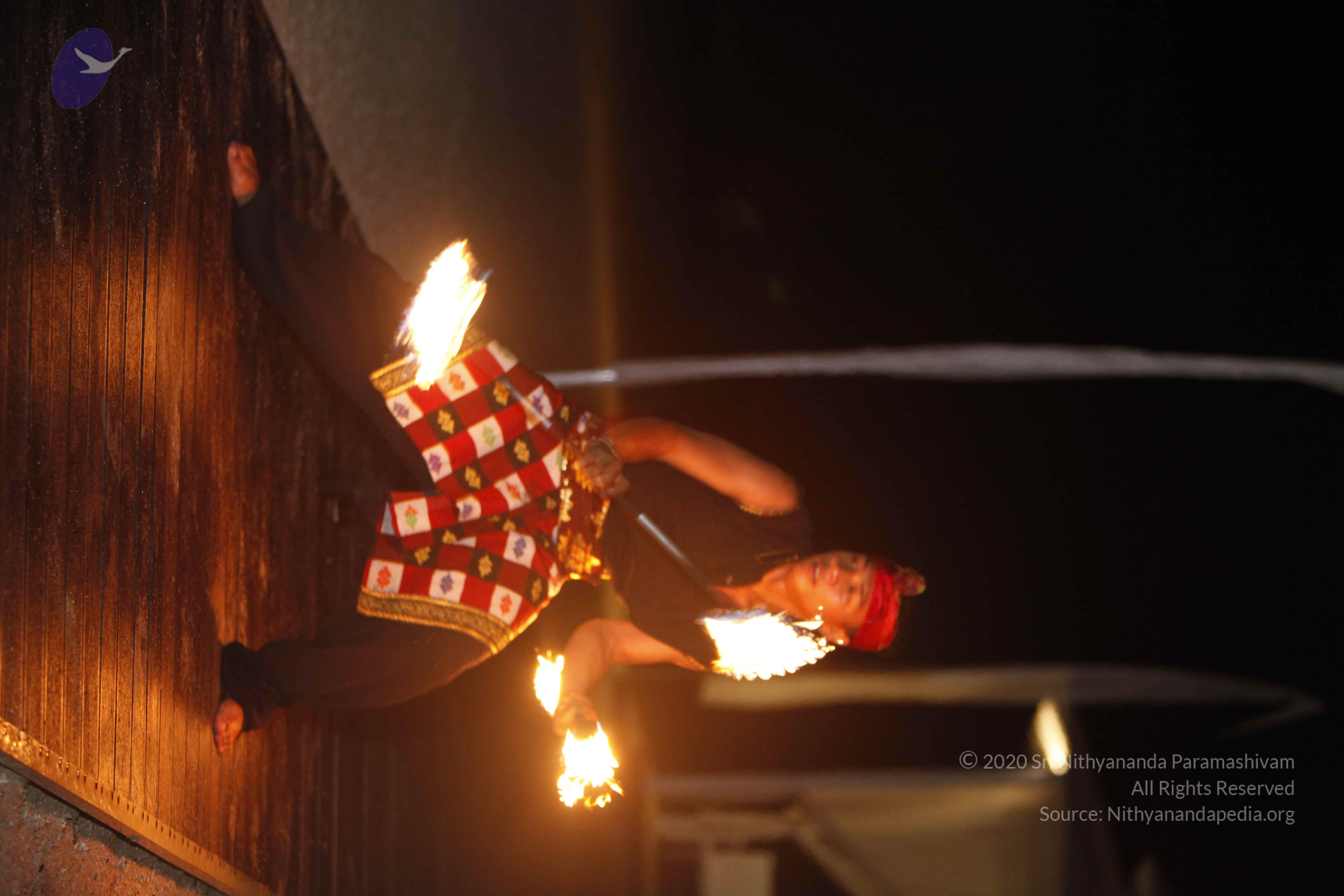 20131220_Photo_1025__MG_7871_CMP_WM