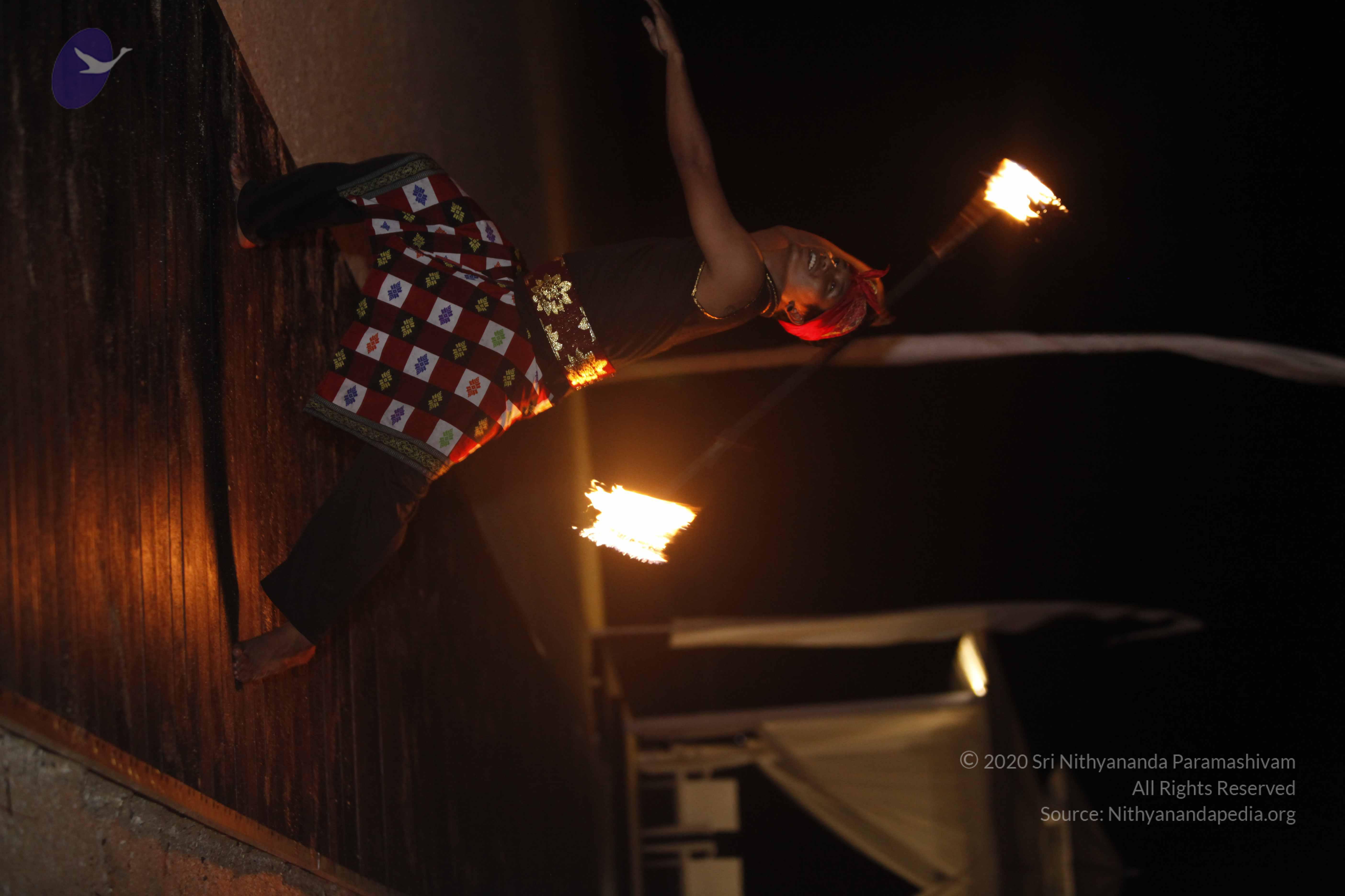 20131220_Photo_1033__MG_7852_CMP_WM