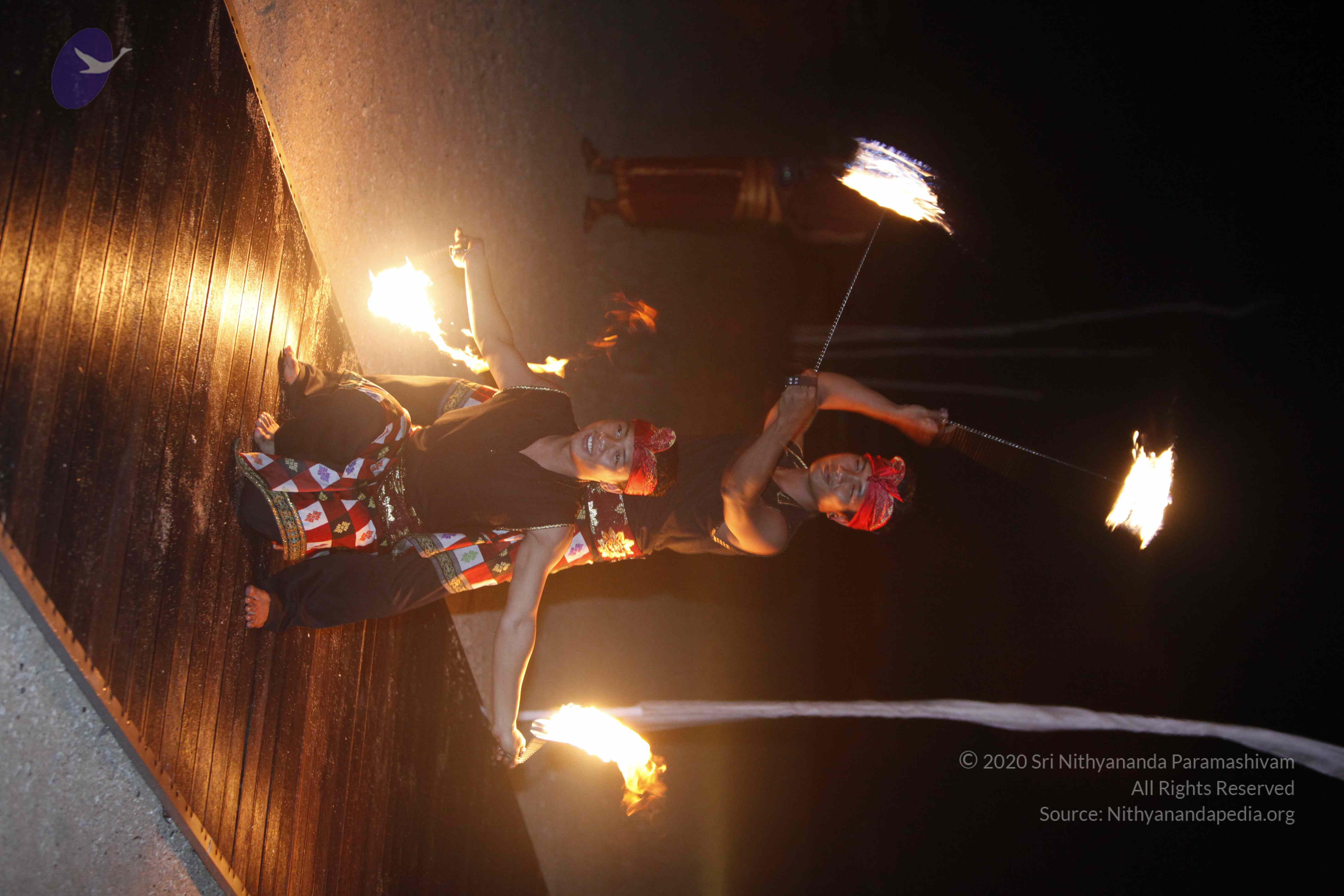 20131220_Photo_1050__MG_7781_CMP_WM