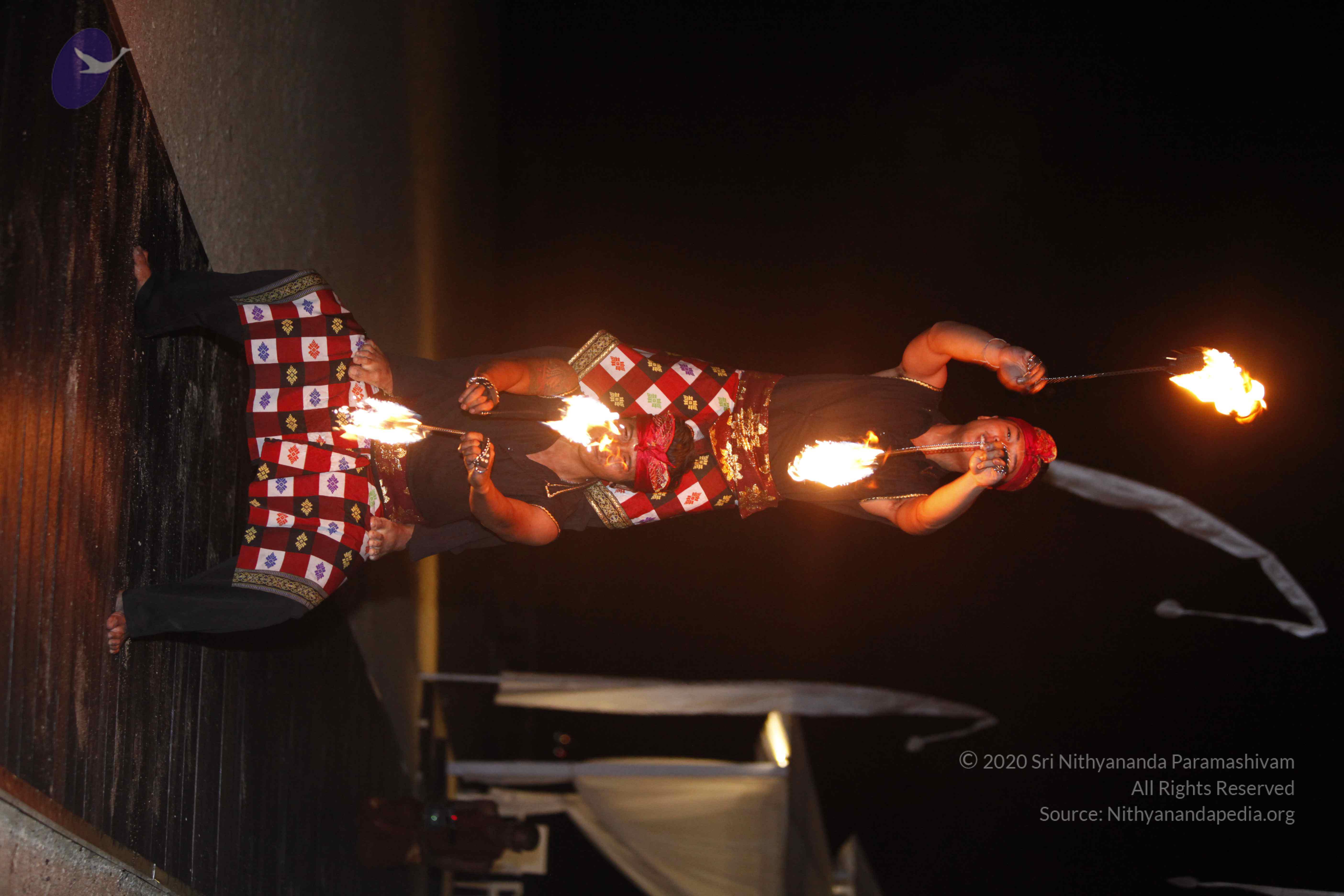 20131220_Photo_1056__MG_7790_CMP_WM