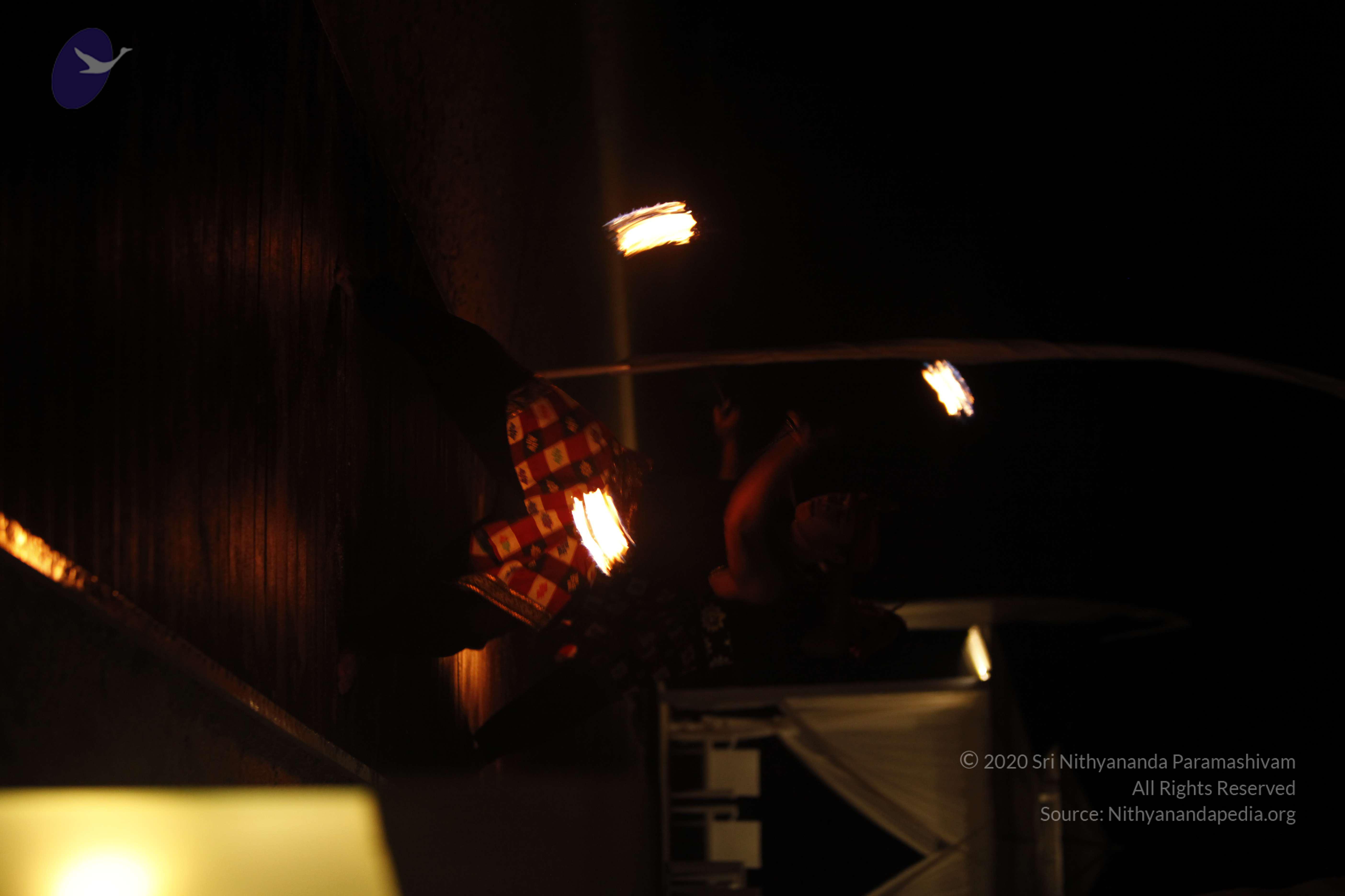 20131220_Photo_1058__MG_7827_CMP_WM