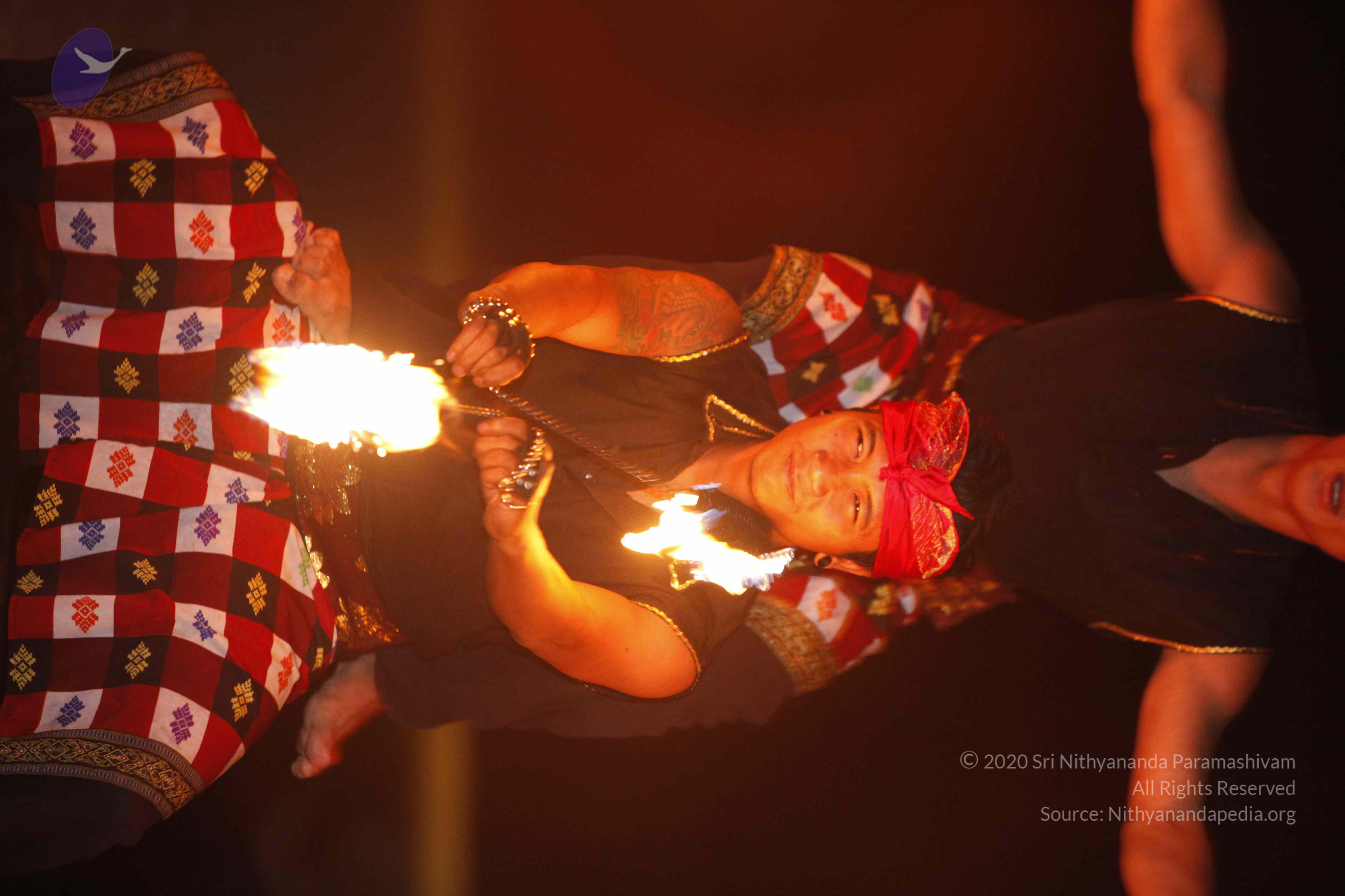 20131220_Photo_1063__MG_7789_CMP_WM