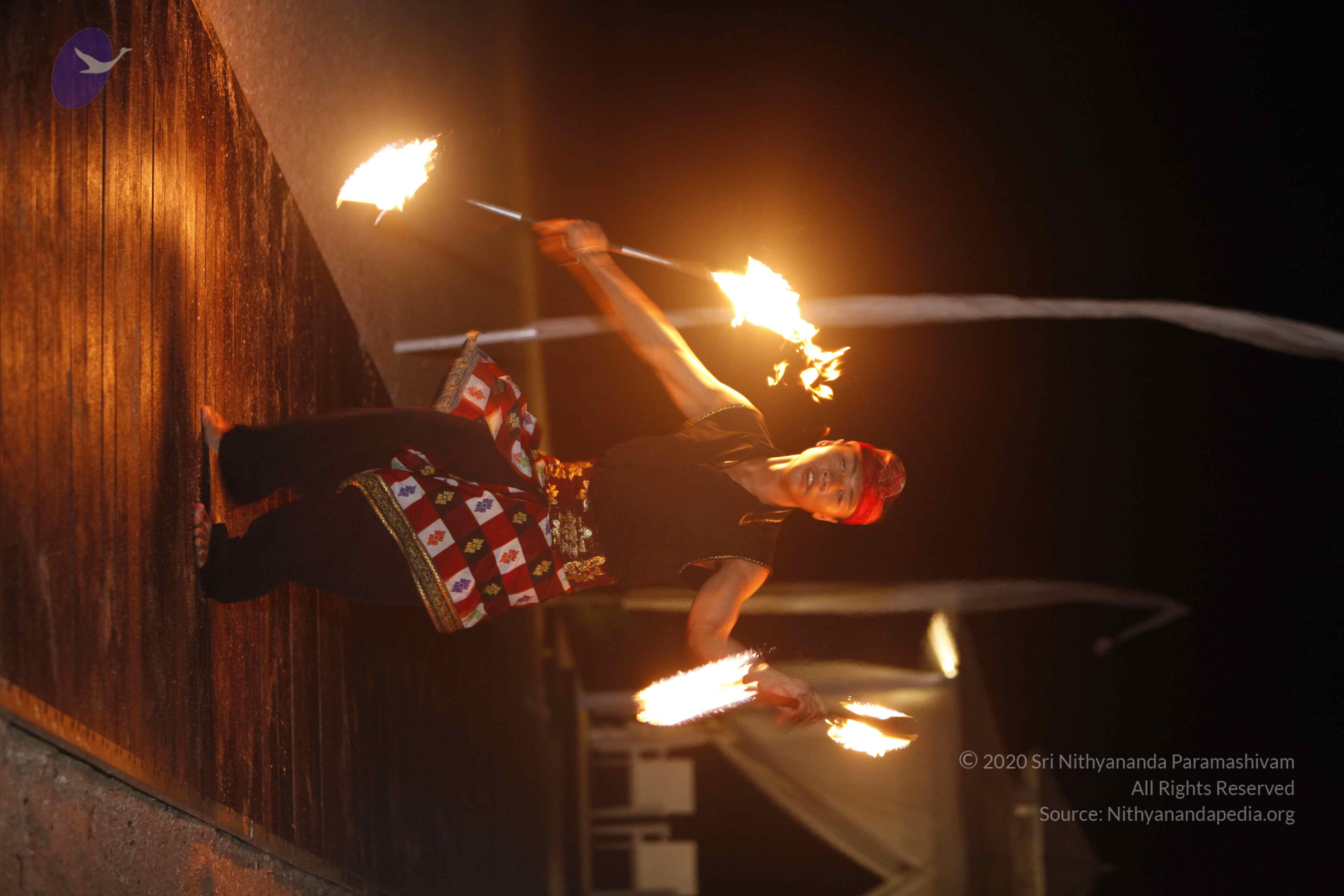 20131220_Photo_1070__MG_7863_CMP_WM