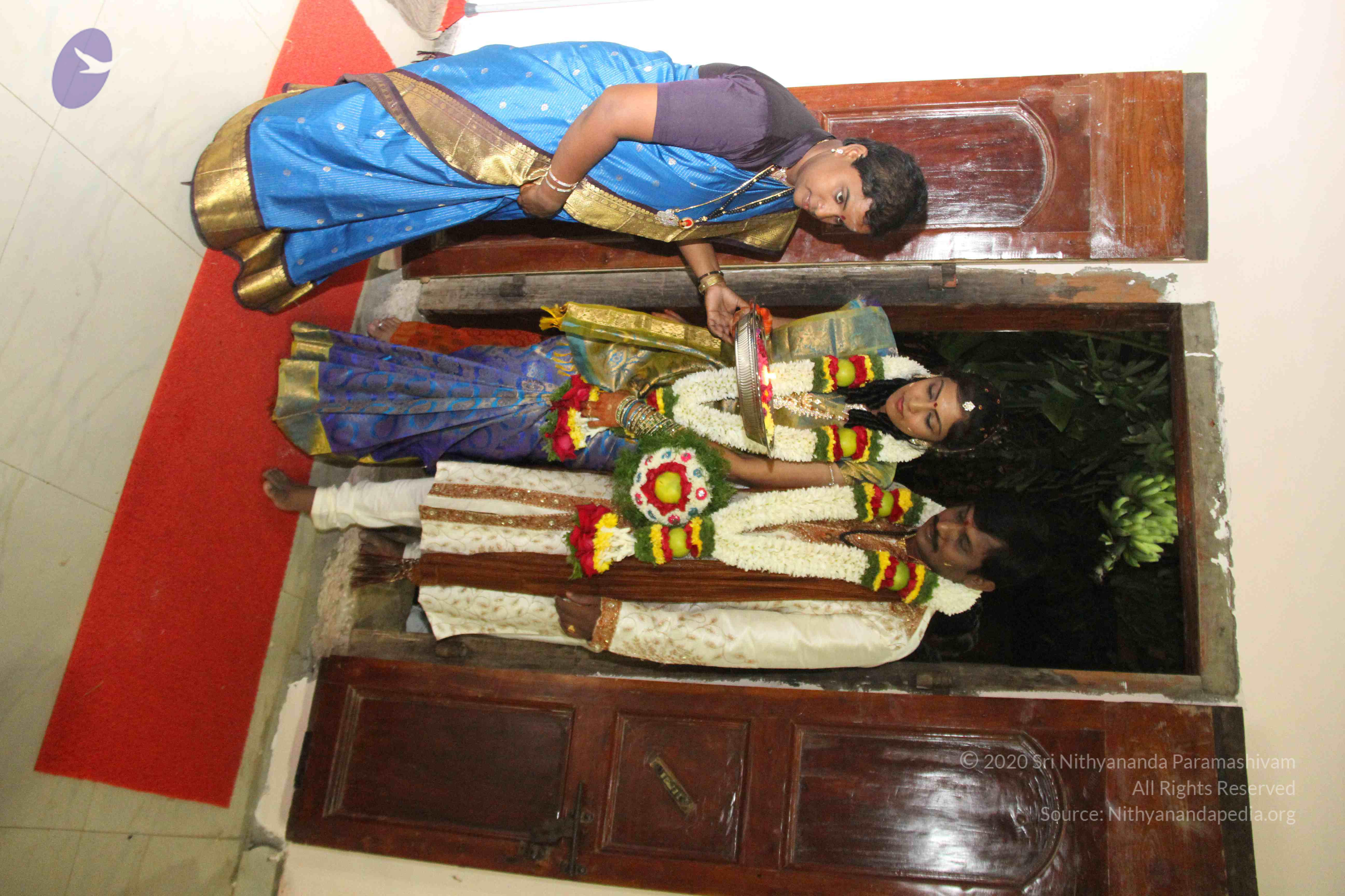 20130916_Photo_1043_IMG_2468_CMP_WM